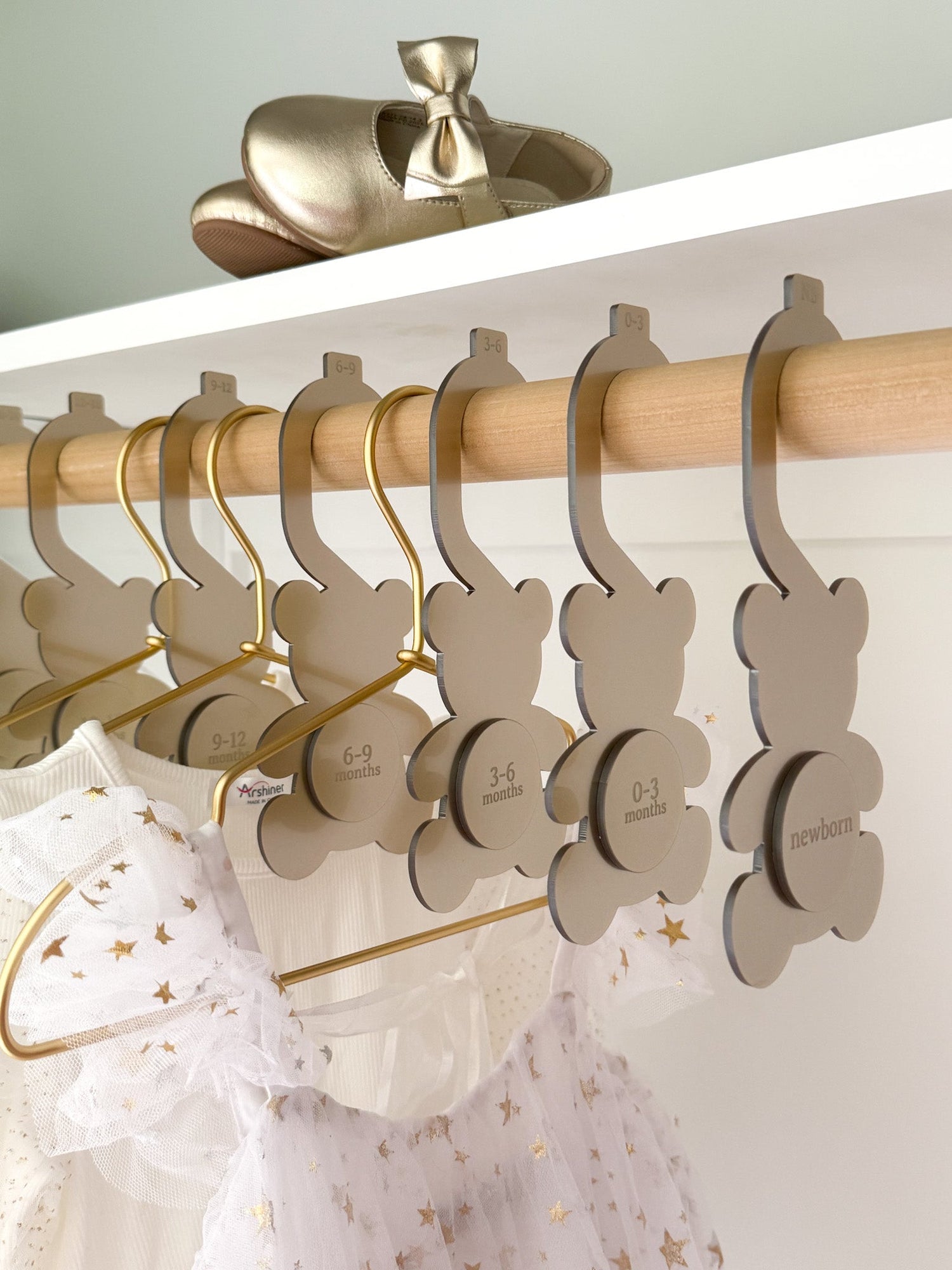 Baby Milestones & Keepsakes